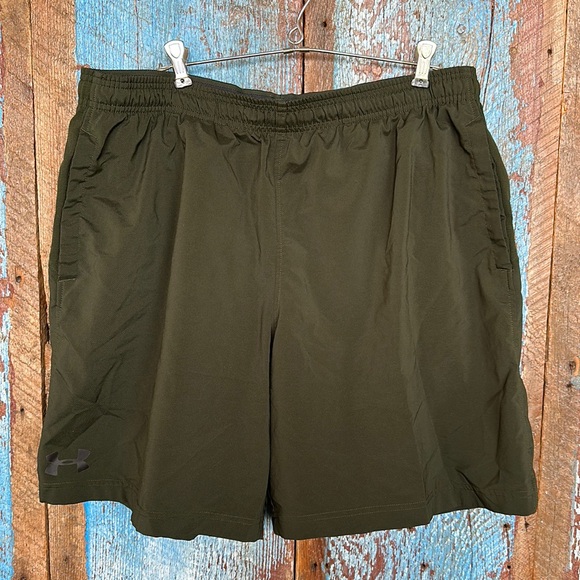 Under Armour Other - Under Armour Mens Green Running Shorts Size XL